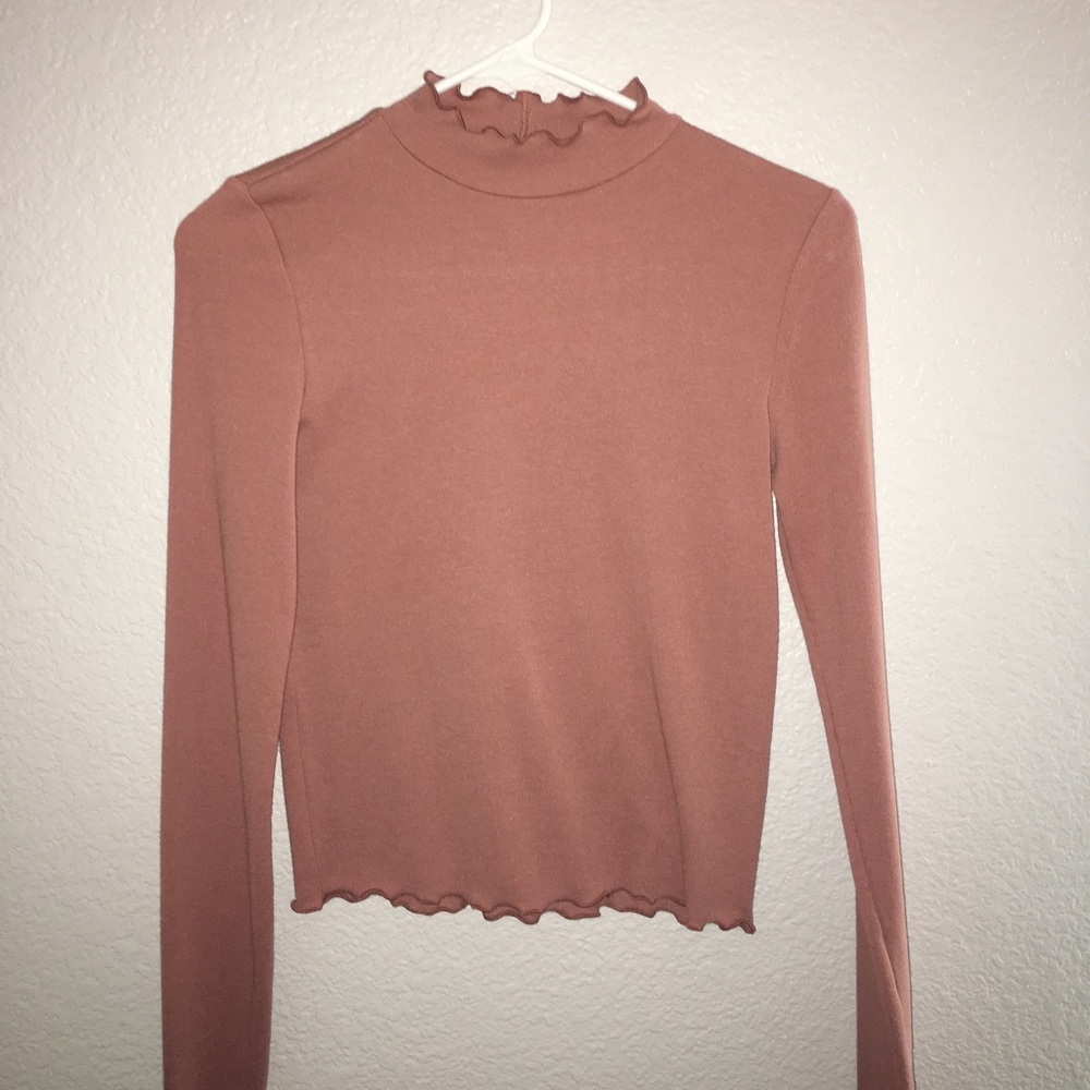Mauve turtleneck